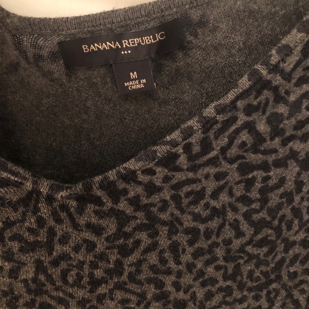 Grey Cheetah Print V-neck Sweater